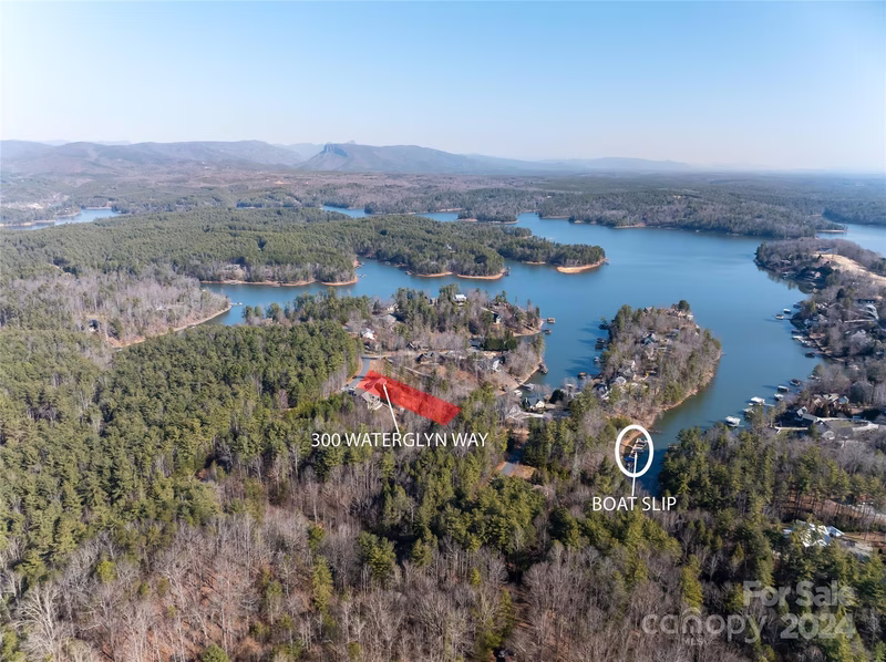 Property image 2 at 300 Waterglyn Way, Nebo, NC 28761