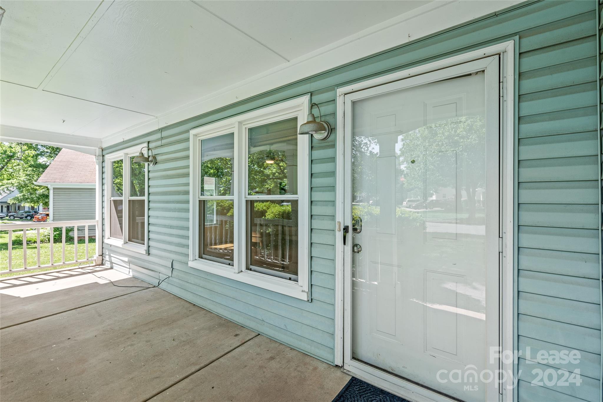 Property image 2 of 1118 Polk Street in Greenville, Charlotte, NC 28206