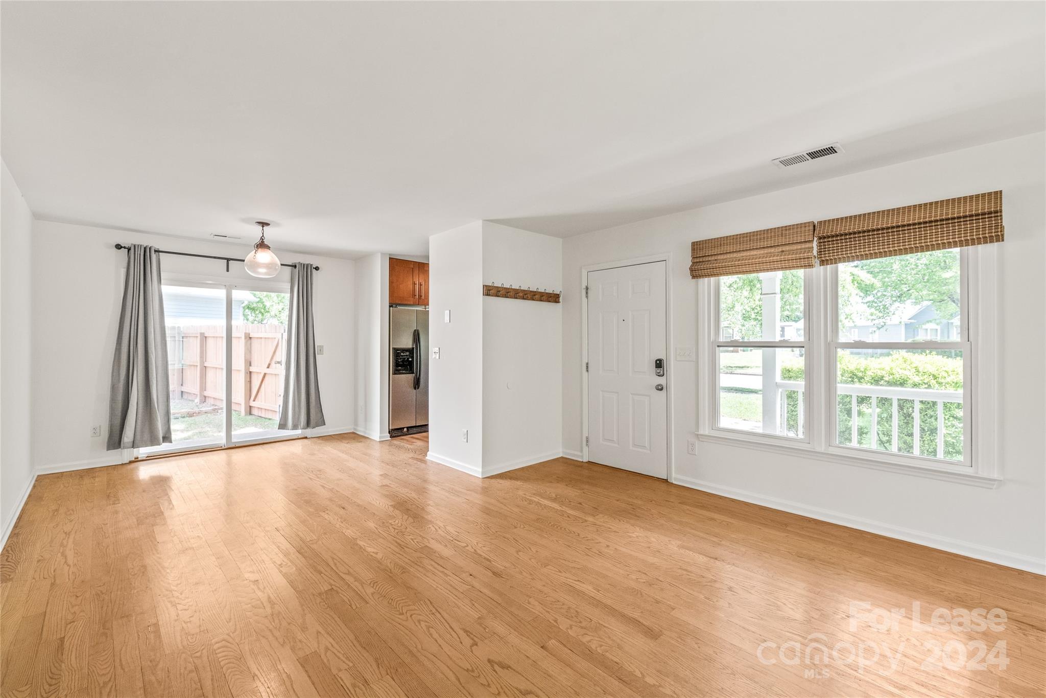 Property image 4 of 1118 Polk Street in Greenville, Charlotte, NC 28206