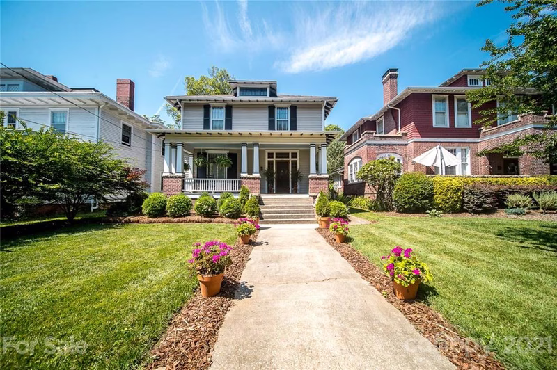 215 W Thomas Street