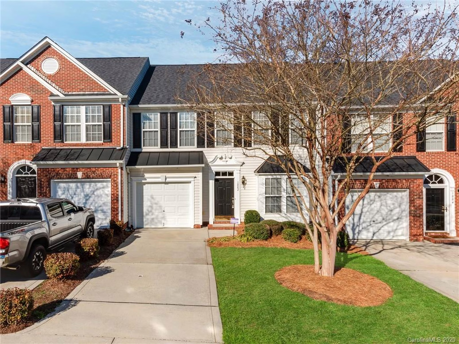 Property image 1 at 1882 Lookout Lane, Gastonia, NC 28054
