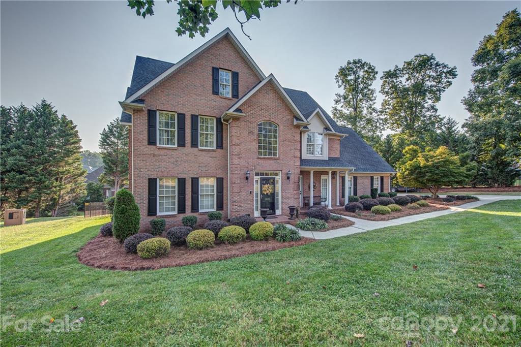 Property image 2 of 2832 Devonshire Court in Glenmoor, Gastonia, NC 28054