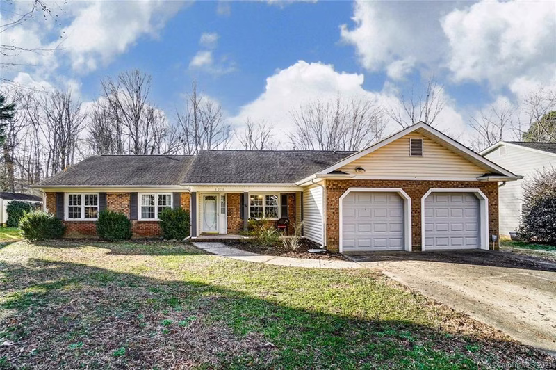 4014 Foxmoor Drive