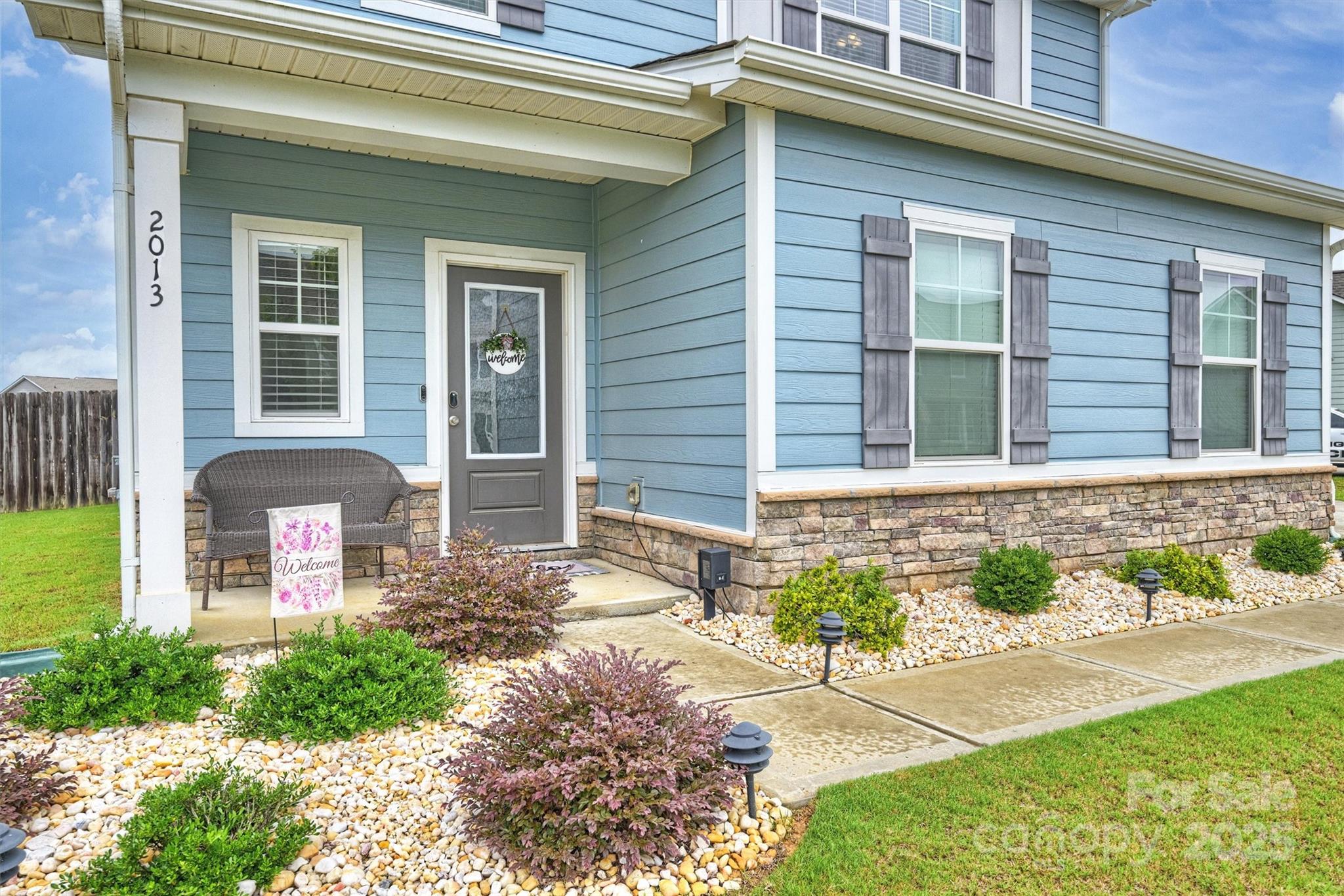 Property image 2 of 2013 Swanport Lane in Stratford, Monroe, NC 28110