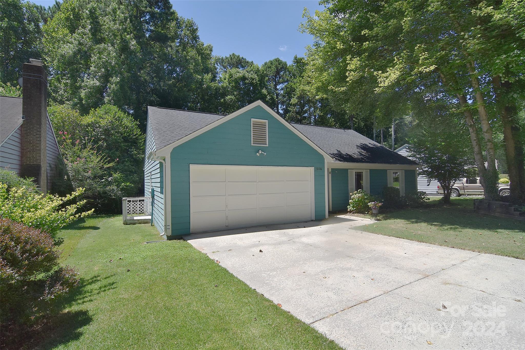 Property image 2 of 10106 Santa Fe Lane in Lawyers Station, Mint Hill, NC 28227