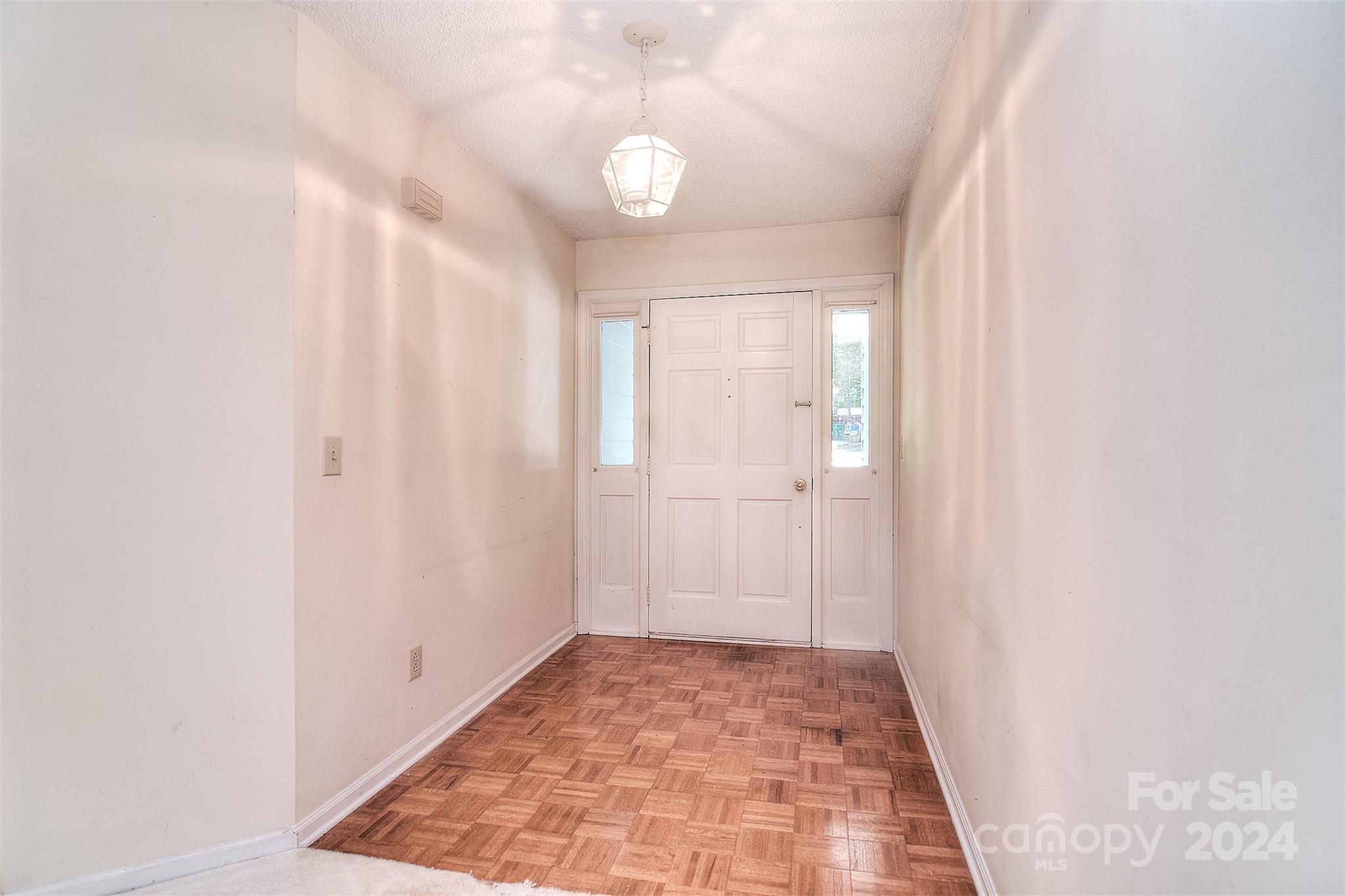 Property image 4 of 10106 Santa Fe Lane in Lawyers Station, Mint Hill, NC 28227