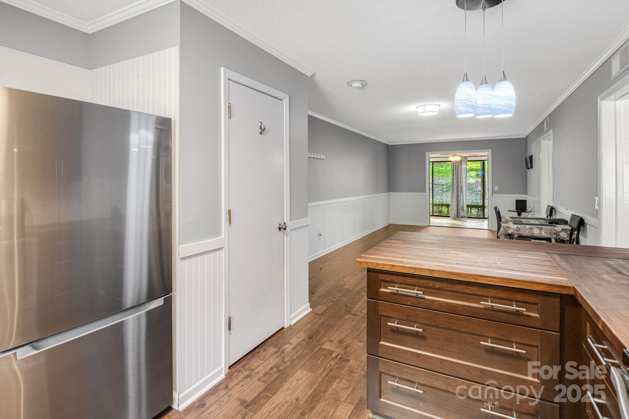 Property image 4 of 15 Lake Drive in Laurel Park Villas, Laurel Park, NC 28739