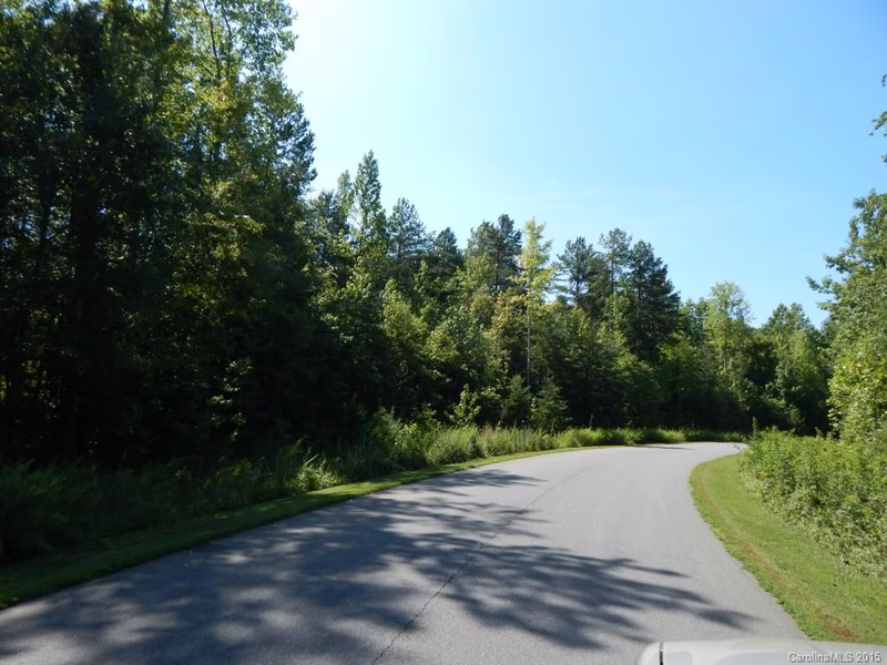1095 Churchfield Lane
