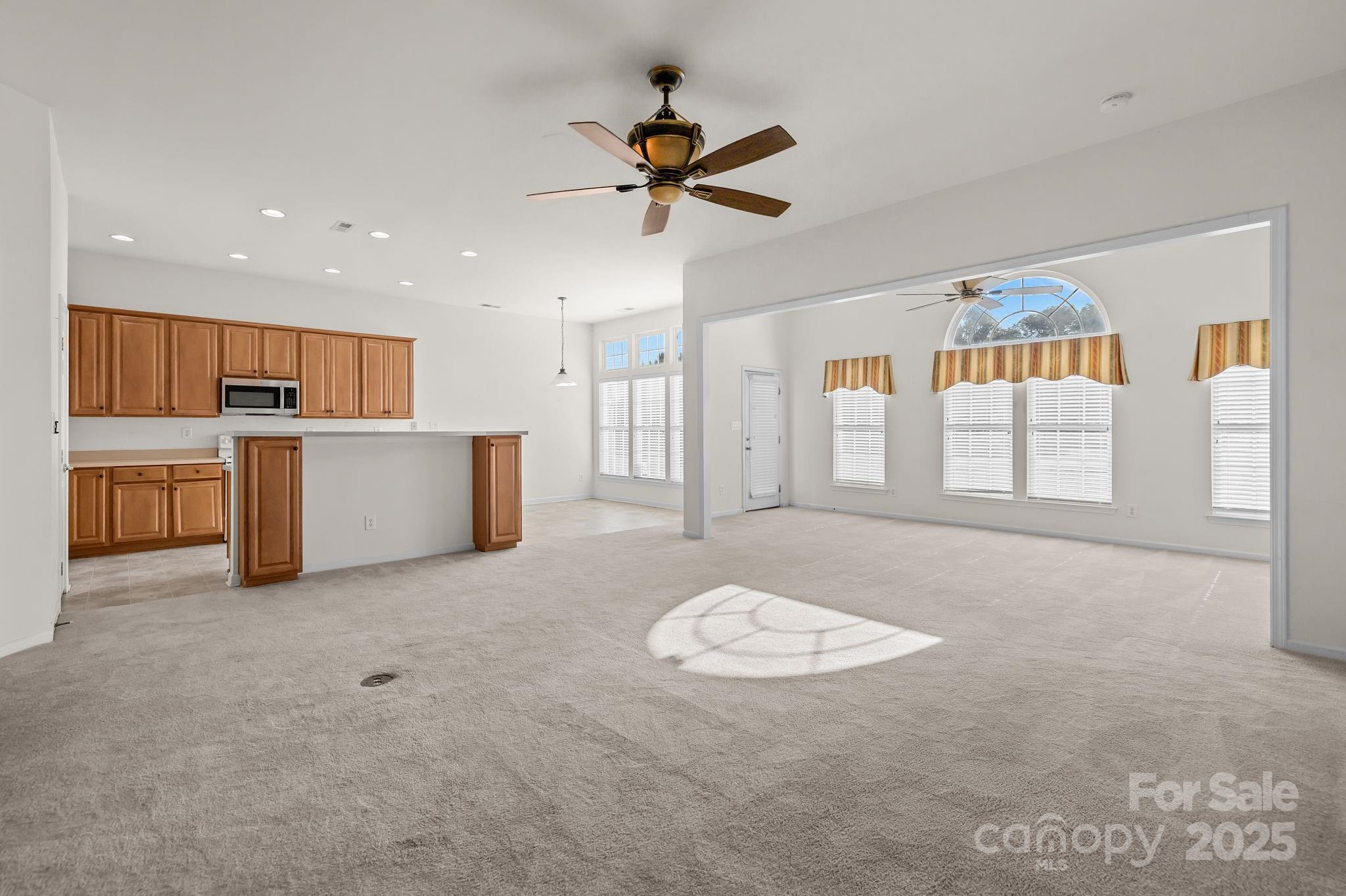Property image 3 of 115 Pine Lake Drive in Villas of Sun Valley, Monroe, NC 28110