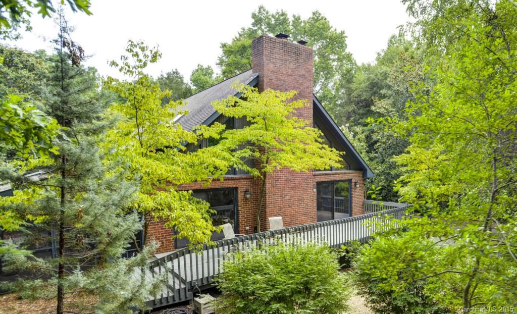 Property image 2 of 6504 Lynn Avenue in Carmel Hills, Charlotte, NC 28226