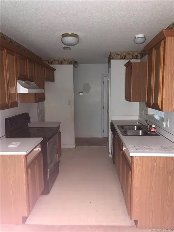 Property image 3 at 7315 Heronwood Lane, Charlotte, NC 28227