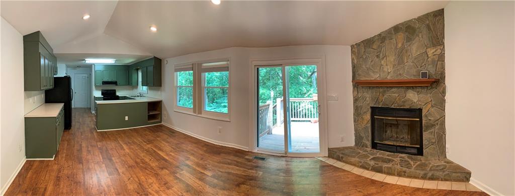 Property image 4 of 1676 Kensington Circle in Nottingham Estates, Newton, NC 28658
