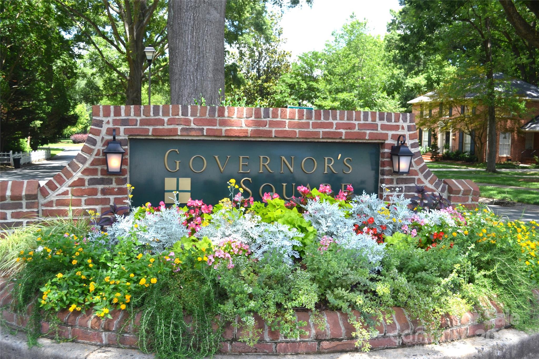 Property image 2 of 2501 Handley Place in Governors Square, Charlotte, NC 28226