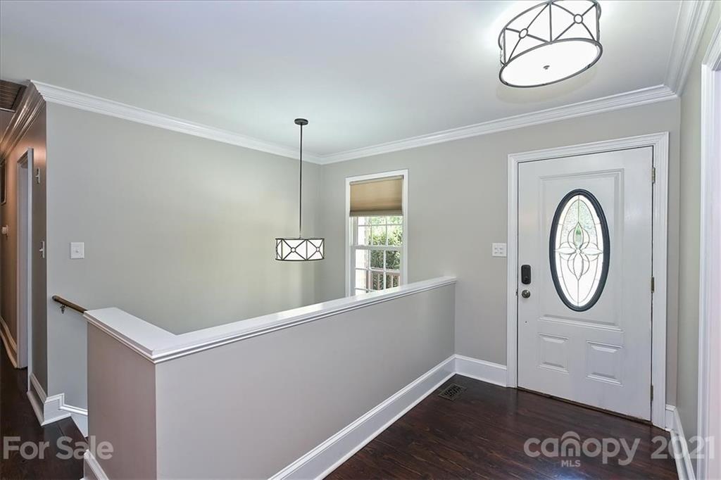 Property image 3 of 5137 Quail Canyon Drive in Carmel Valley, Charlotte, NC 28226