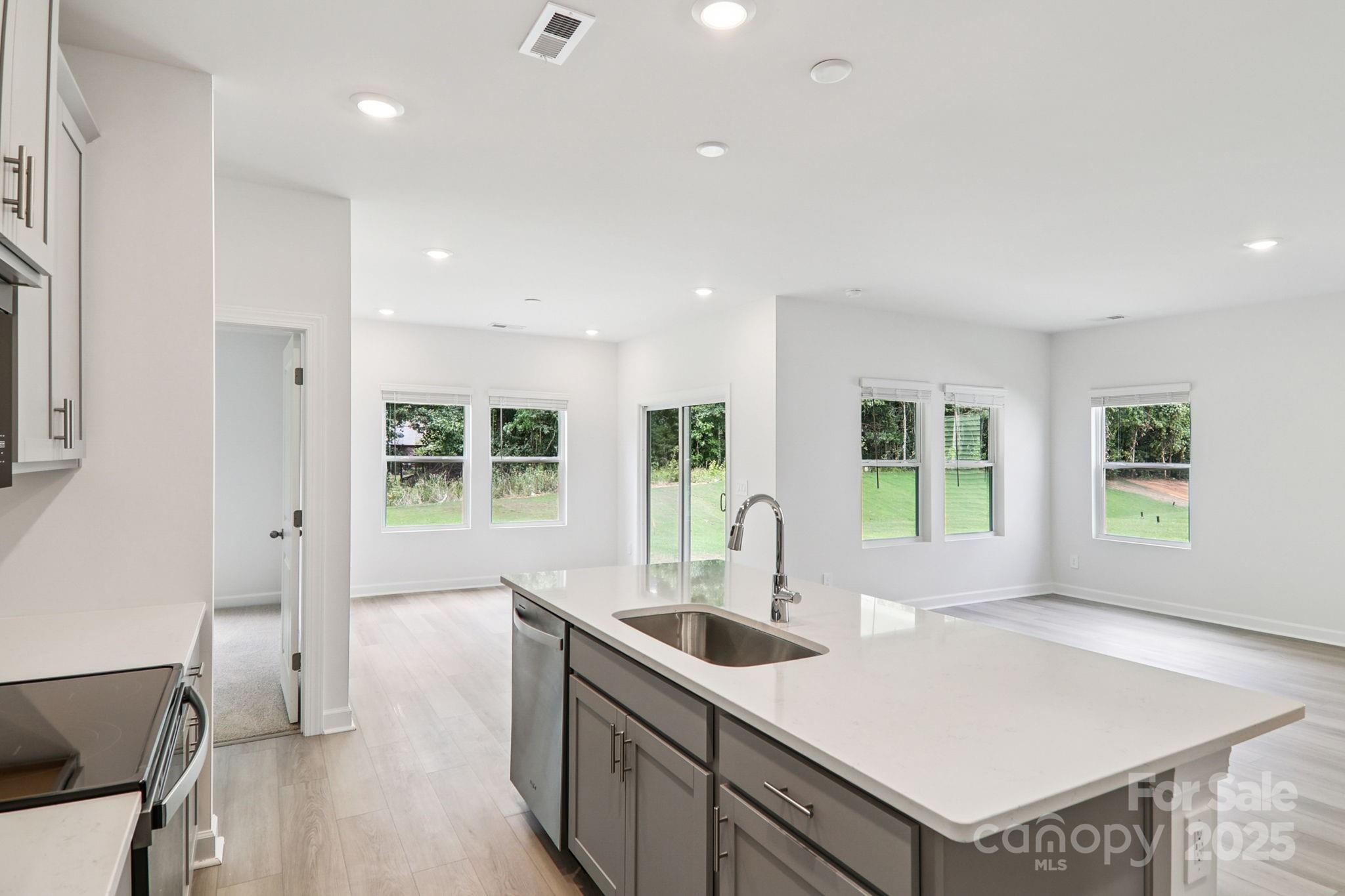 Property image 5 of 1105 Morehead Drive in Oxford Station, Salisbury, NC 28144