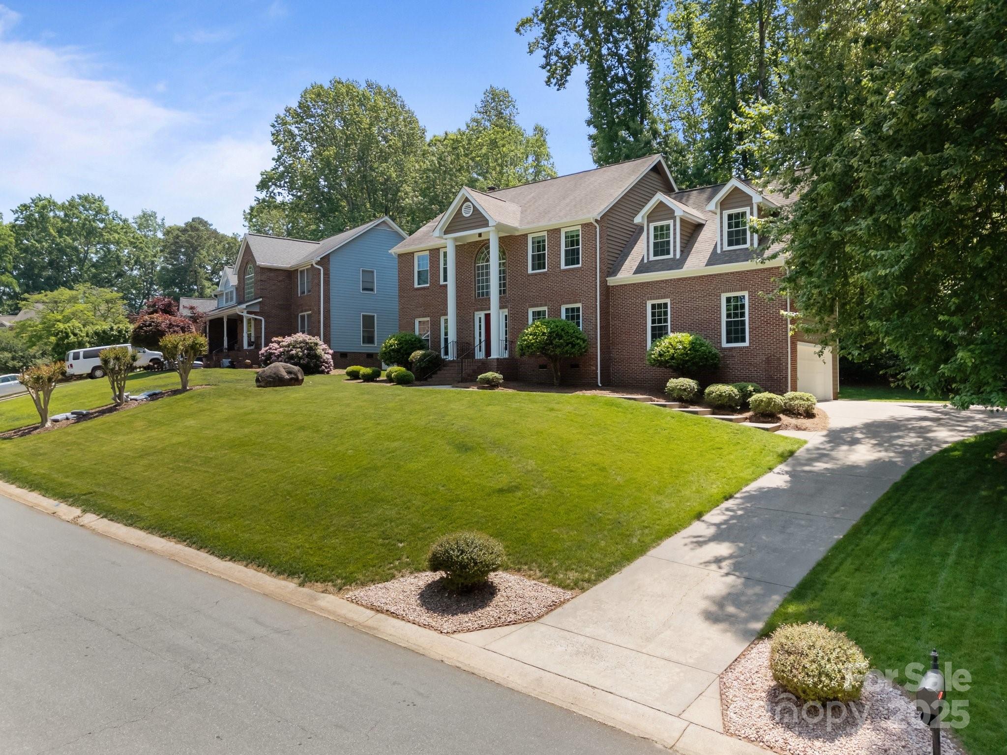 Property image 5 of 9000 Stourbridge Drive in Wynfield, Huntersville, NC 28078