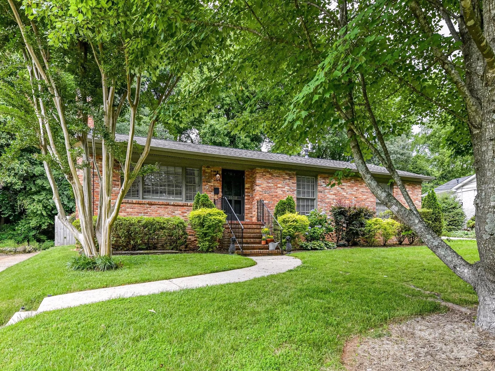 Property image 1 at 1638 Wensley Drive, Charlotte, NC 28210