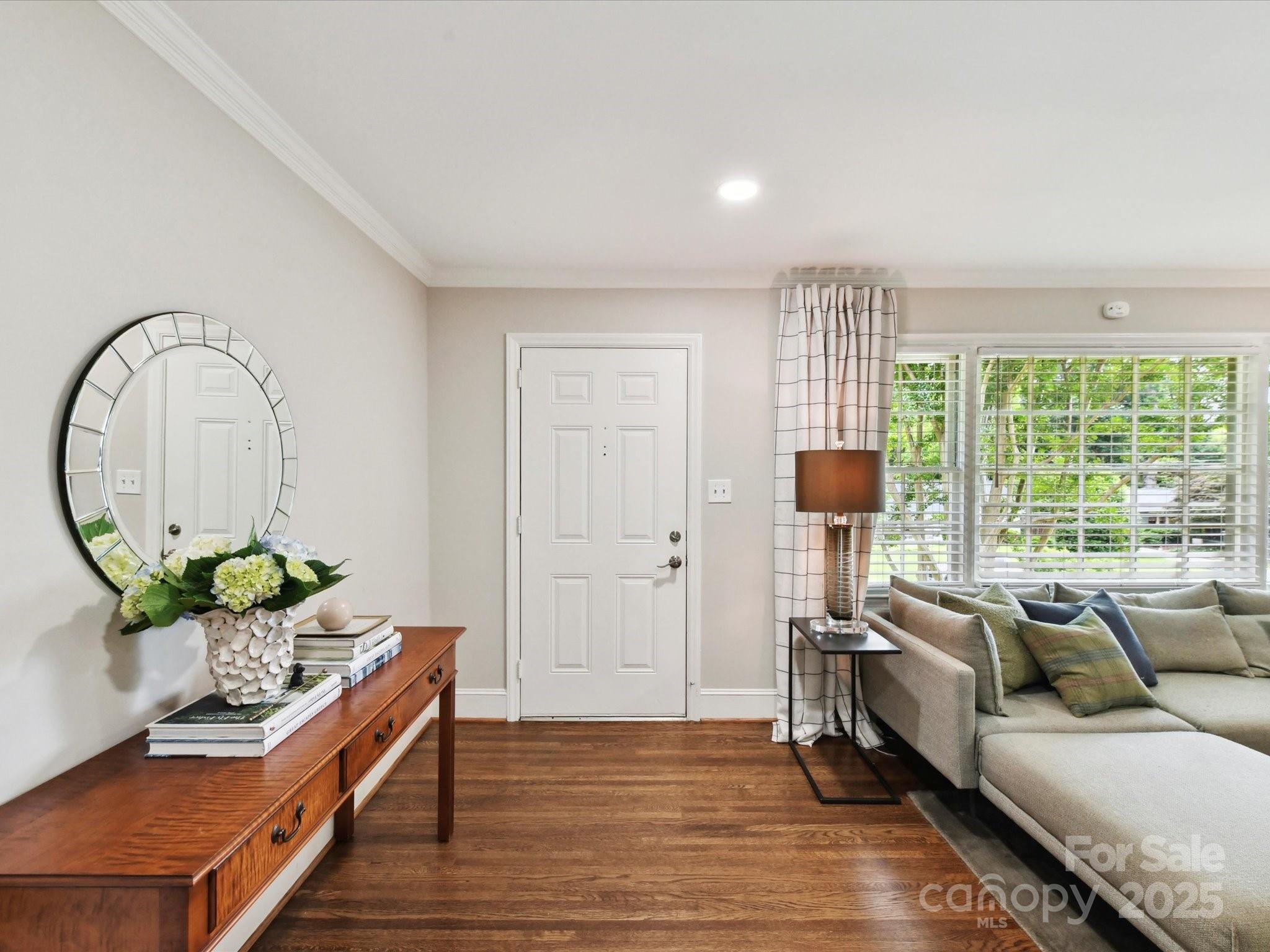 Property image 5 of 1638 Wensley Drive in Montclaire, Charlotte, NC 28210