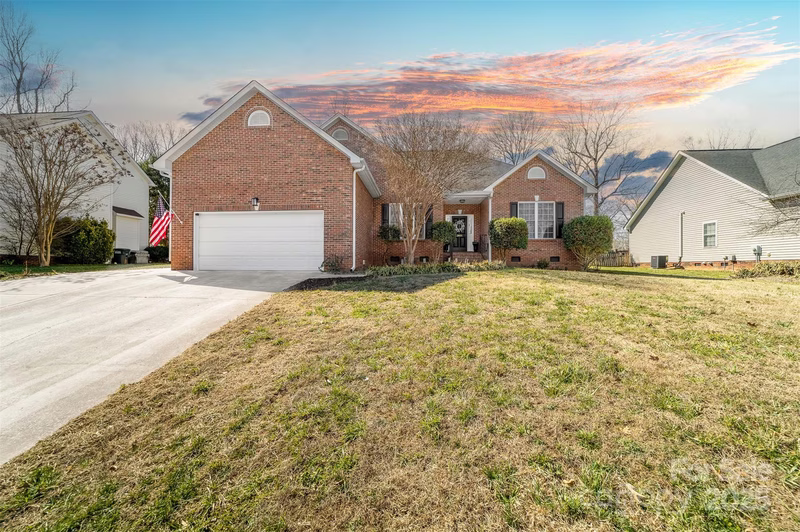 Property image 3 at 3851 Yellow Jasmine Drive, Gastonia, NC 28056