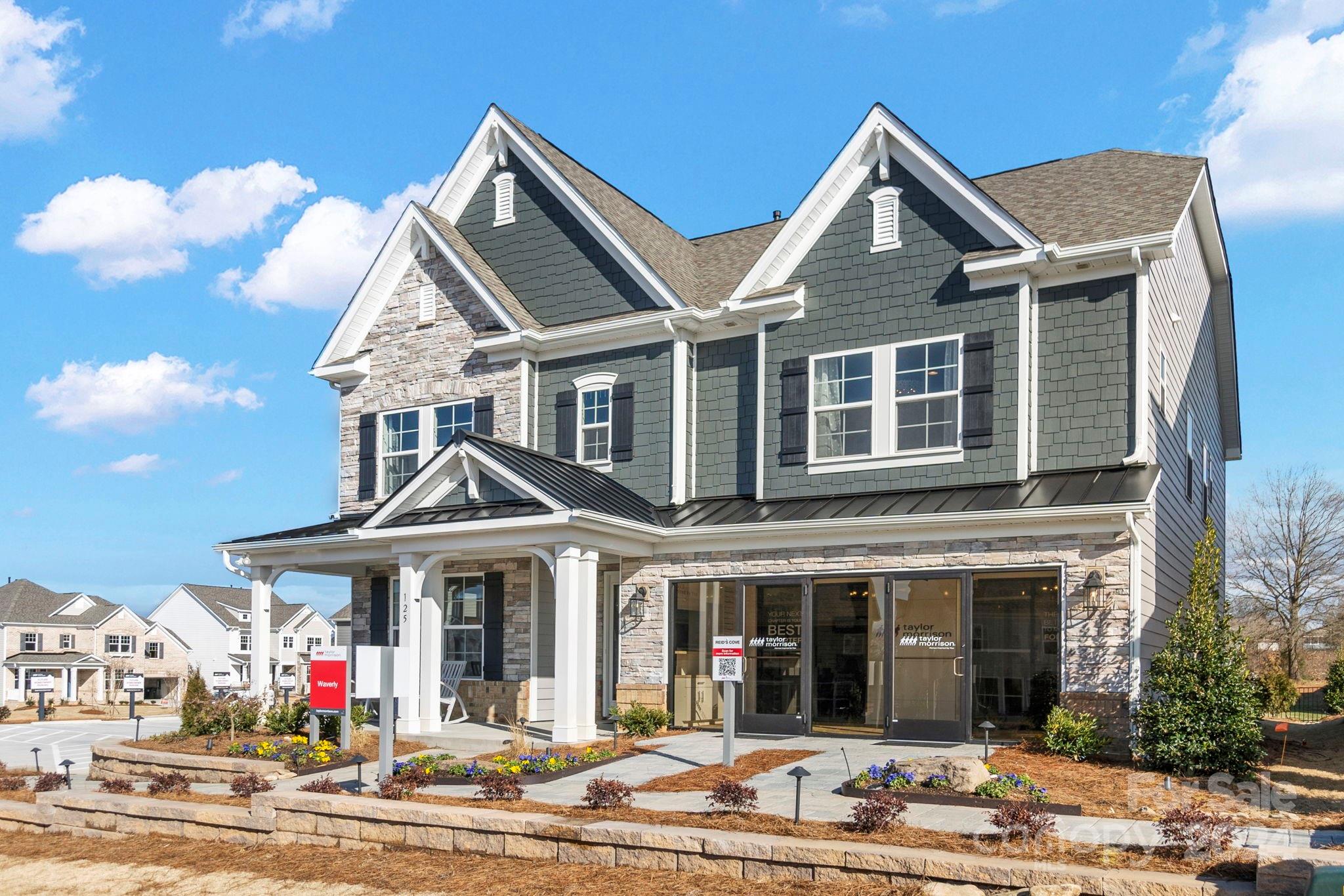 Property image 2 of 125 Crossvine Drive in Reids Cove, Mooresville, NC 28117