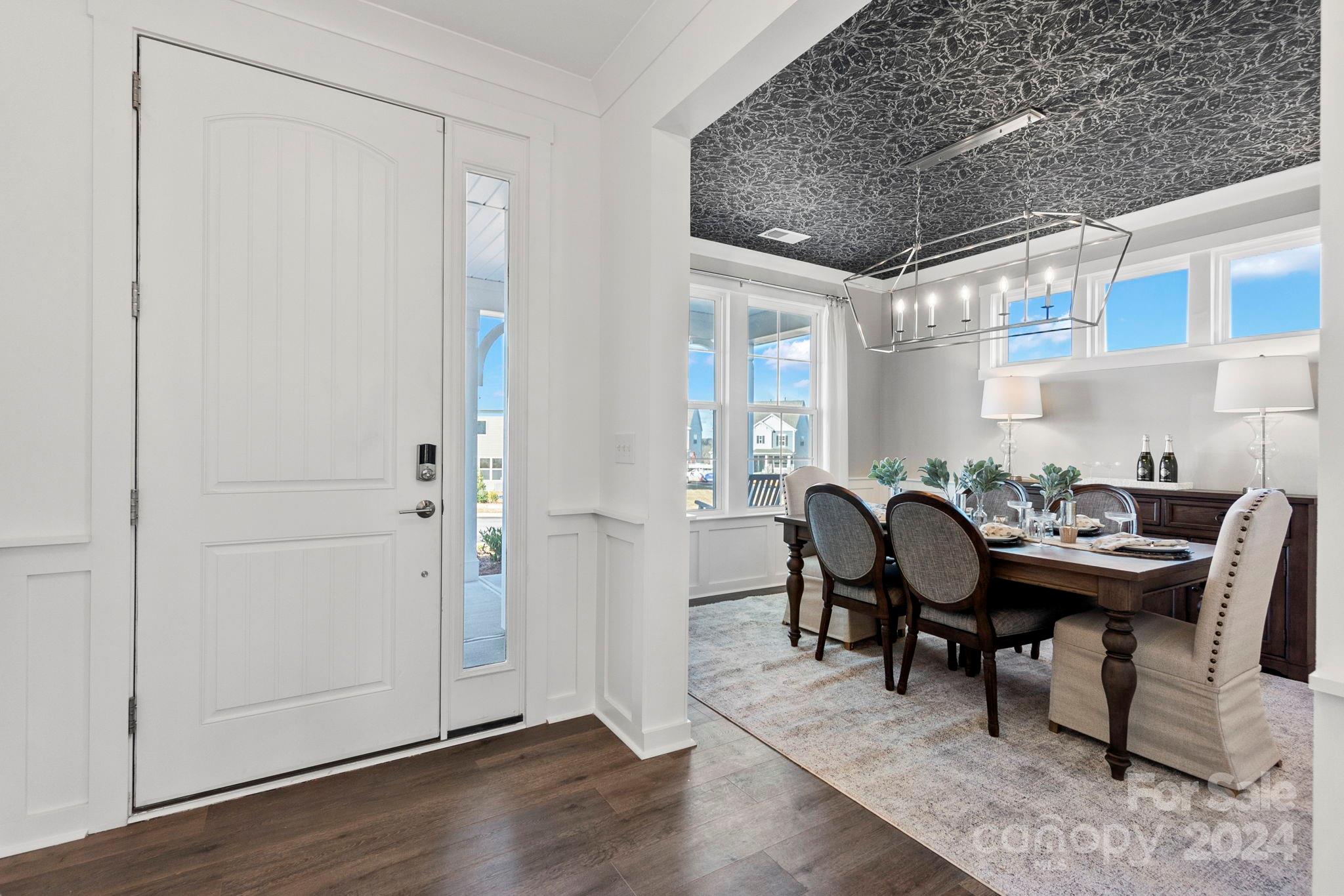 Property image 3 of 125 Crossvine Drive in Reids Cove, Mooresville, NC 28117