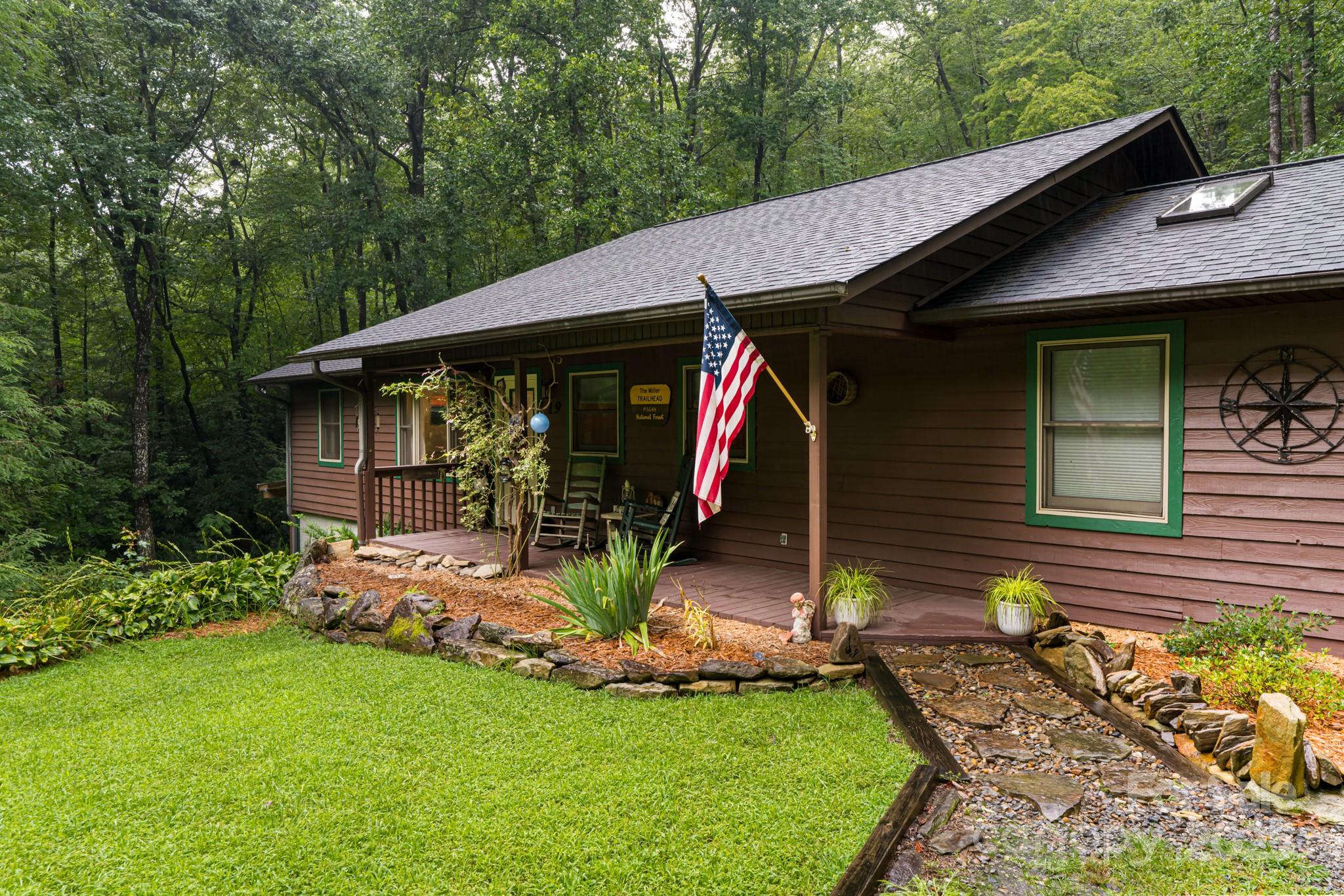 Property image 3 of 19 Forge Drive in Forge Mountain Acres, Mills River, NC 28759