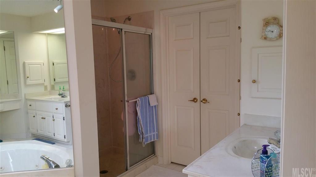 Property image 3 of 530 Tremont Park Drive in Tremont Park, Lenoir, NC 28645
