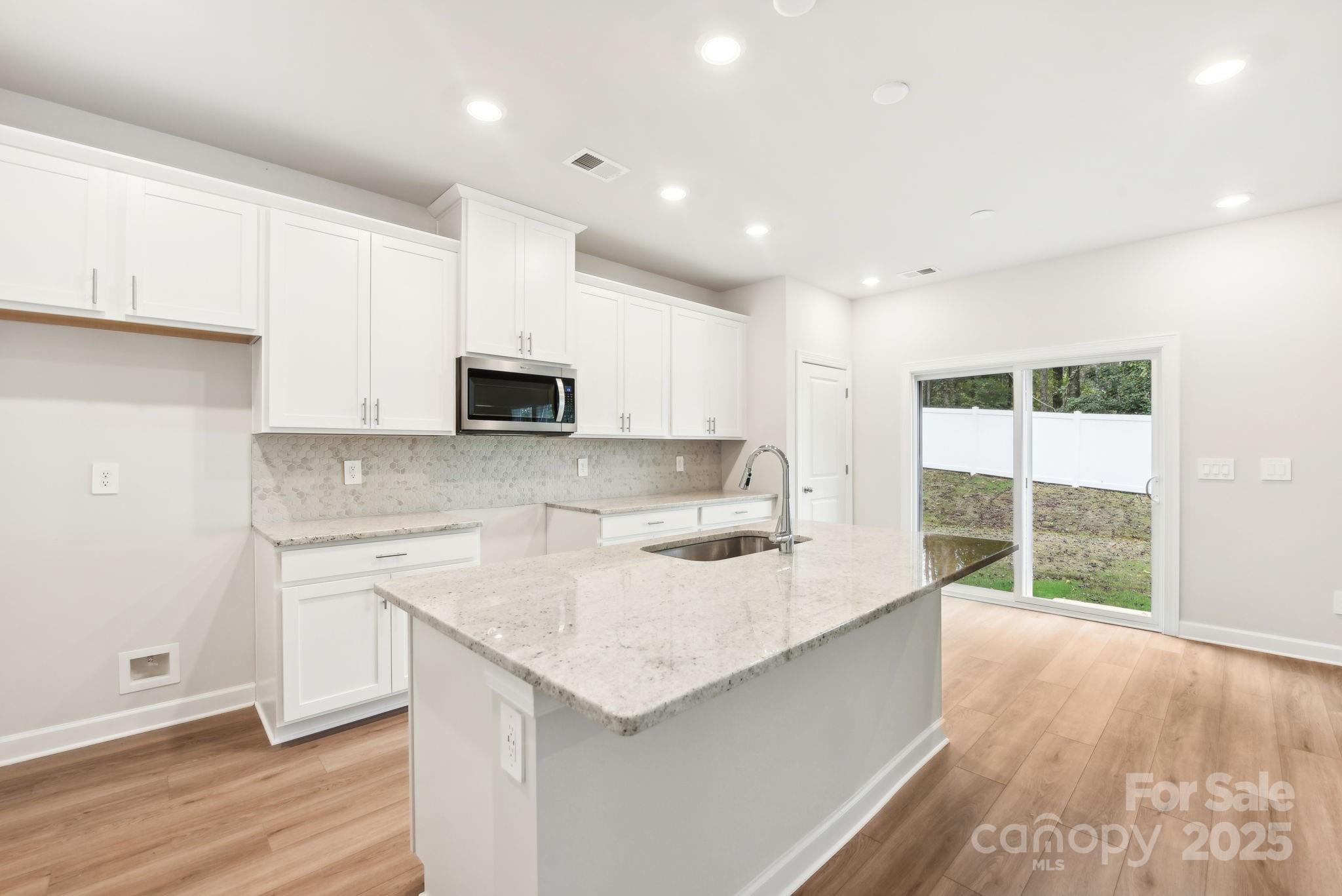 Property image 4 of 1421 Wildflower Street in Buffalo Ridge, Newton, NC 28658
