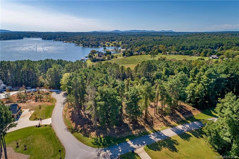 Property image 2 at 5255 Pier Point Drive, Granite Falls, NC 28630