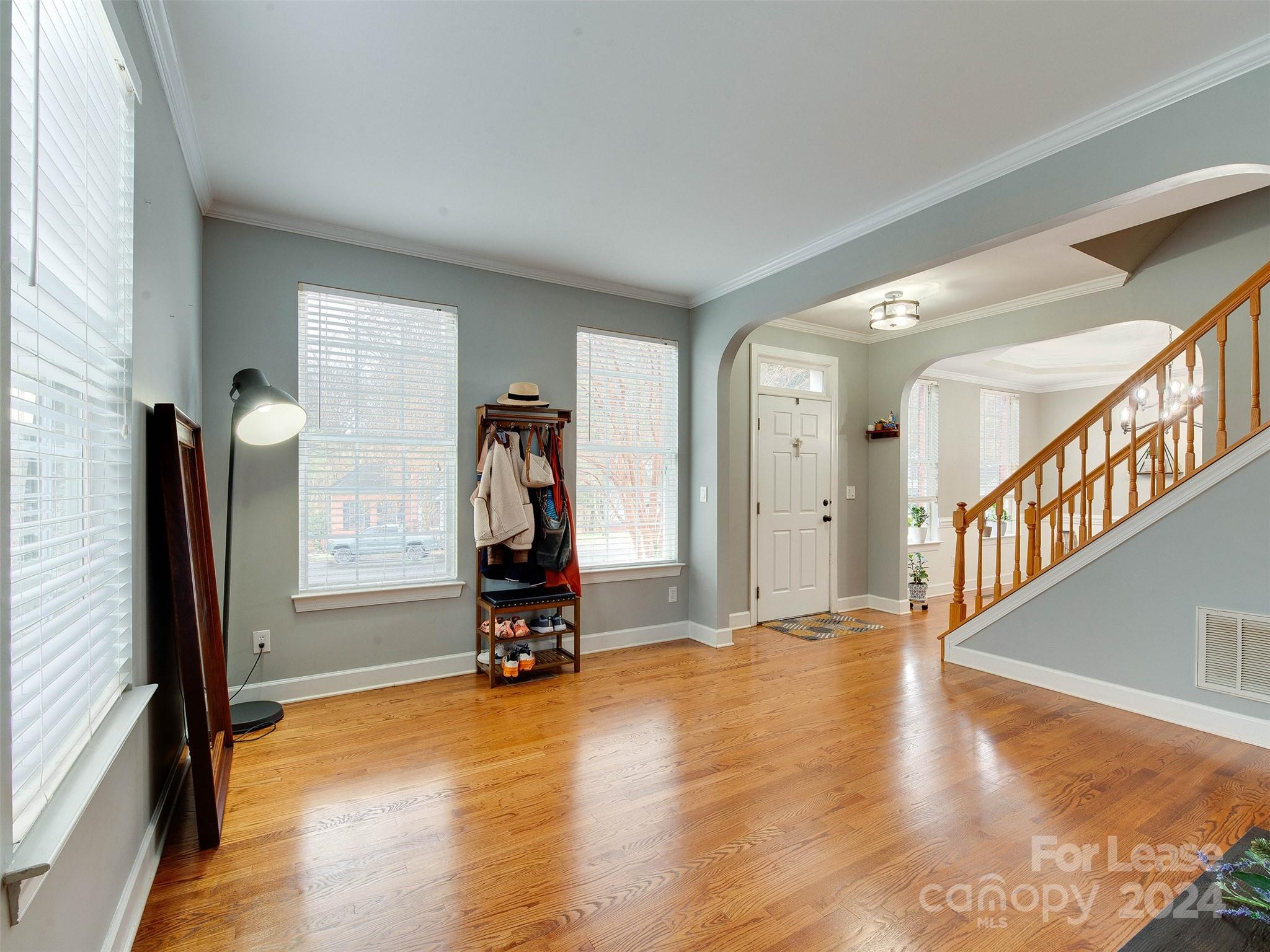 Property image 4 of 6110 Oxwynn Lane in Providence Commons, Charlotte, NC 28270