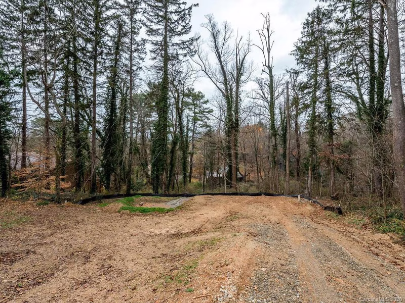 Property image 3 at 22 Von Ruck Court, Asheville, NC 28801