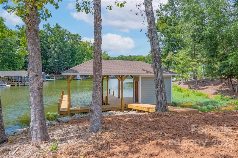 Property image 4 at 404 Plantation Way, Mount Gilead, NC 27306