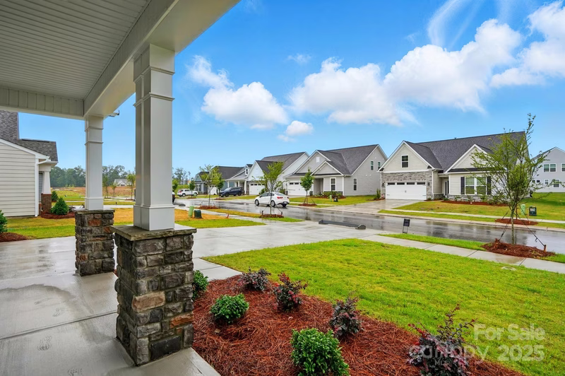 Property image 2 at 4005 Grace Pointe Drive, Wesley Chapel, NC 28079