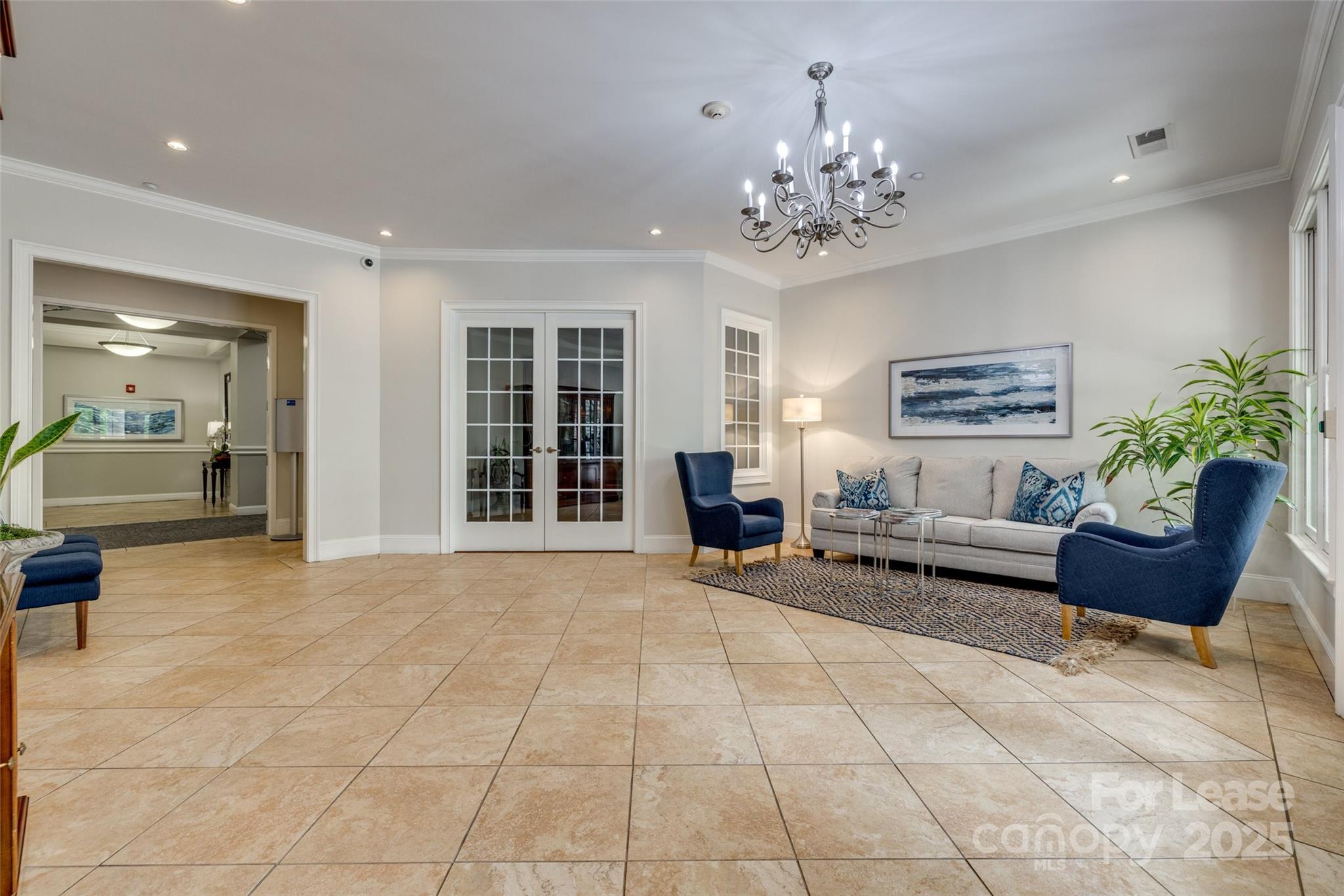 Property image 3 of 5425 Closeburn Road in Southgate, Charlotte, NC 28210