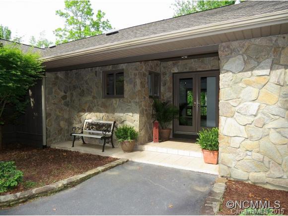 Property image 3 of 1370 Kentwood Lane in Blue Ridge Overlook, Pisgah Forest, NC 28768