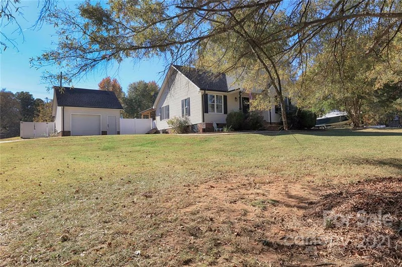 Property image 3 at 118 Ridgebrook Drive, Mooresville, NC 28117