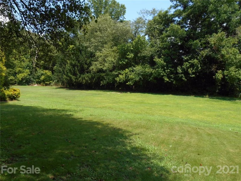 Property image 5 at 324 Knollwood Avenue, Salisbury, NC 28144