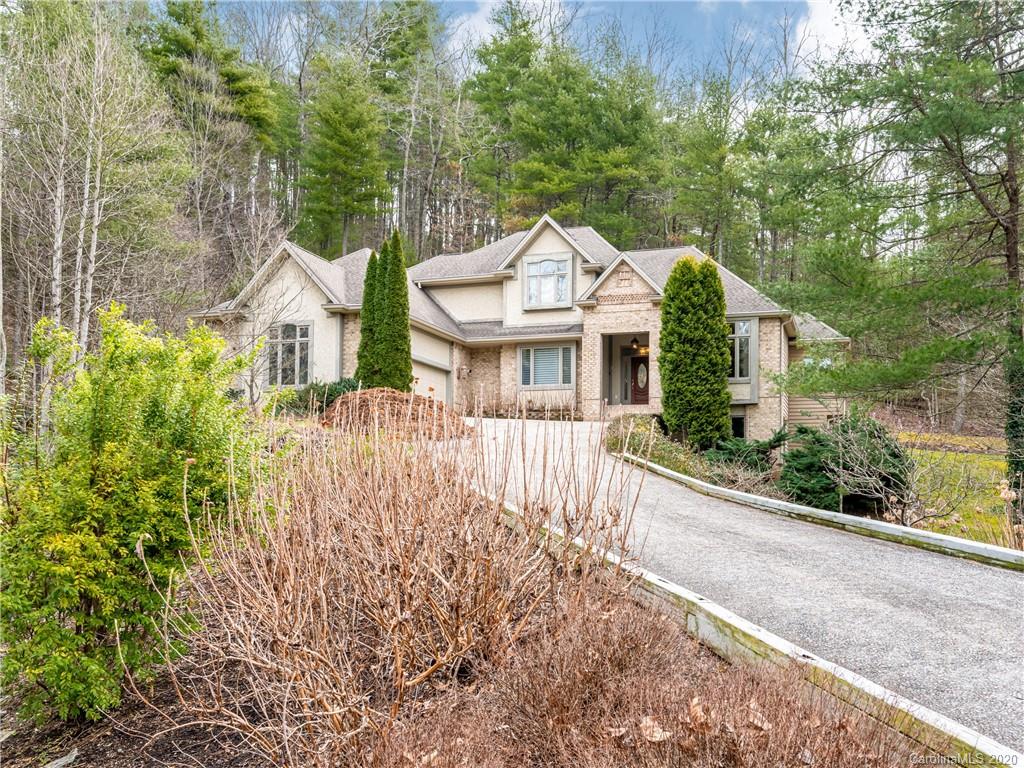 Property image 2 of 6 Mountain Spring Drive in Flat Rock Lakes, Hendersonville, NC 28739