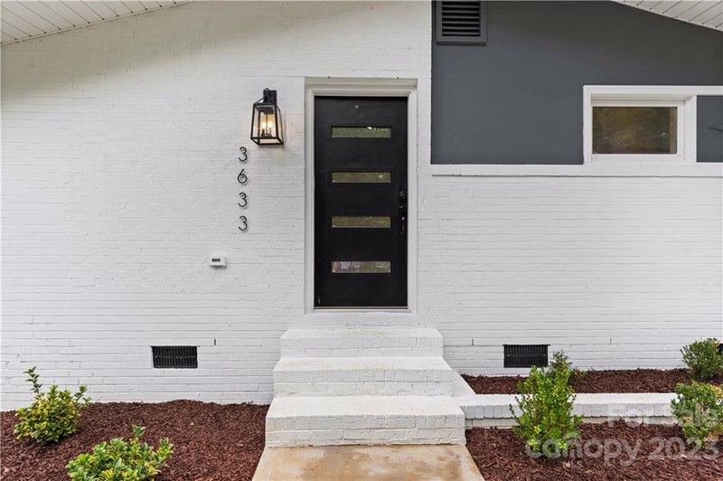Property image 3 at 3633 Rosehaven Drive, Charlotte, NC 28205