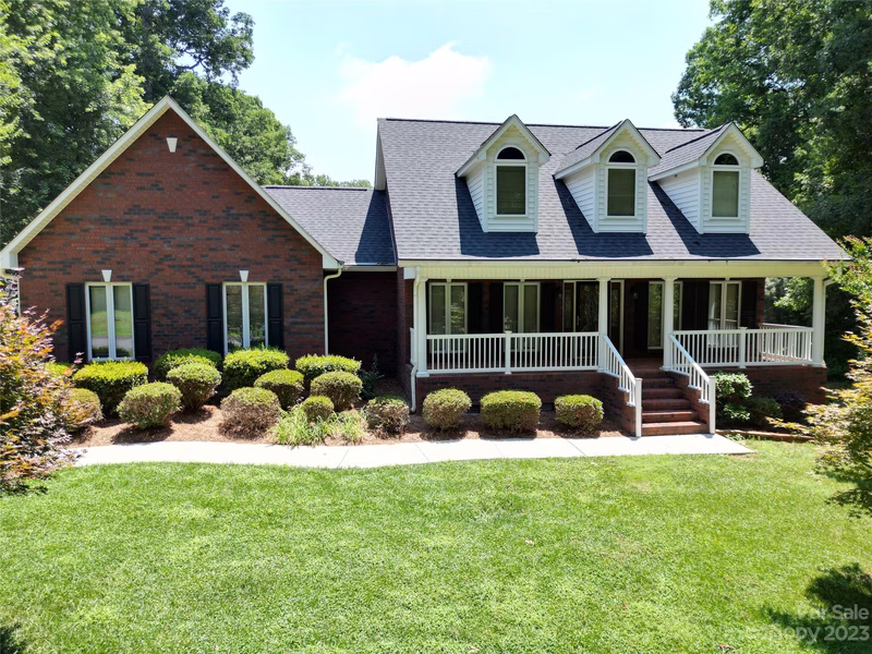 616 Red Fox Trail