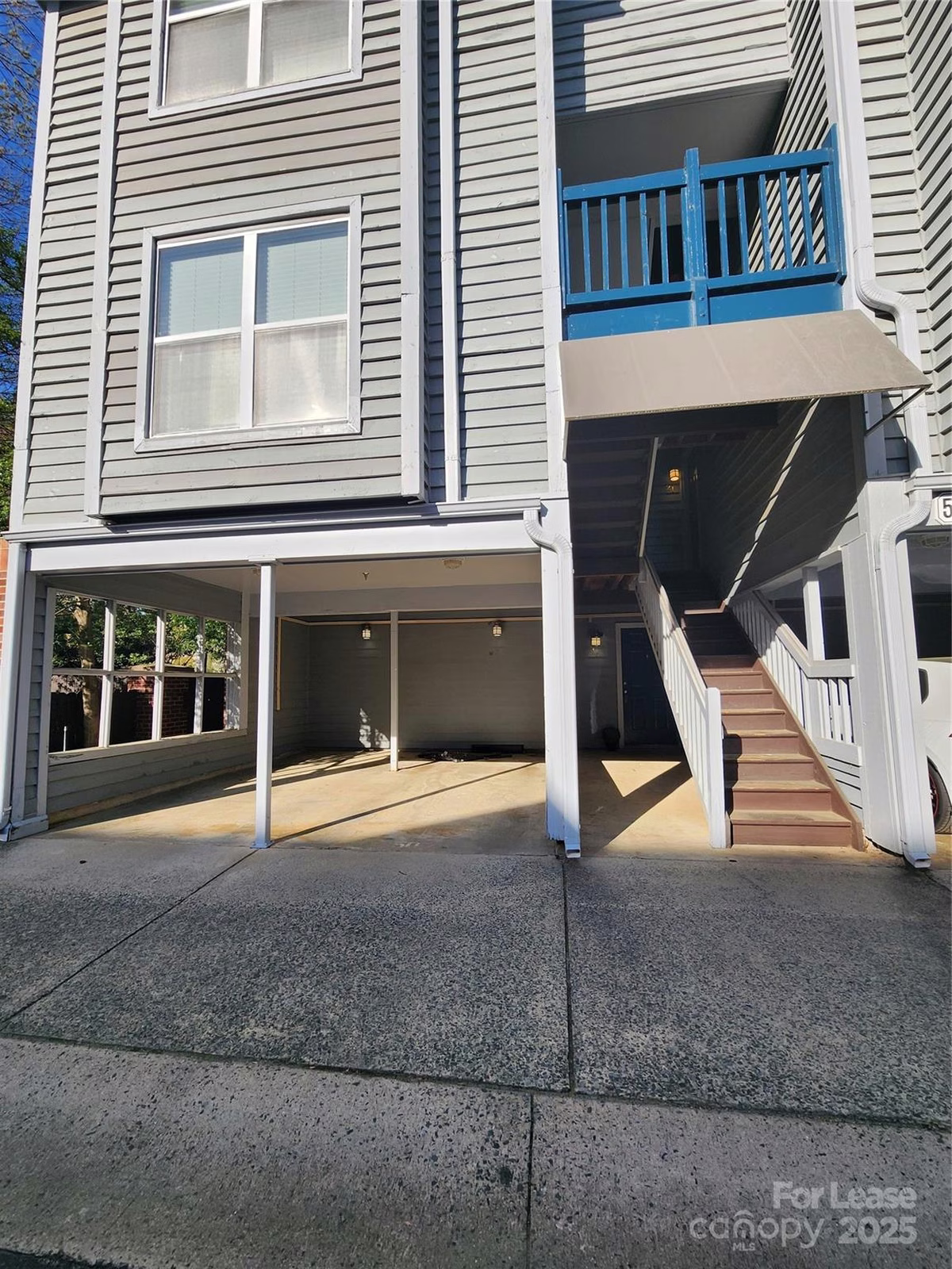Property image 1 at 529 N Graham Street, Charlotte, NC 28202