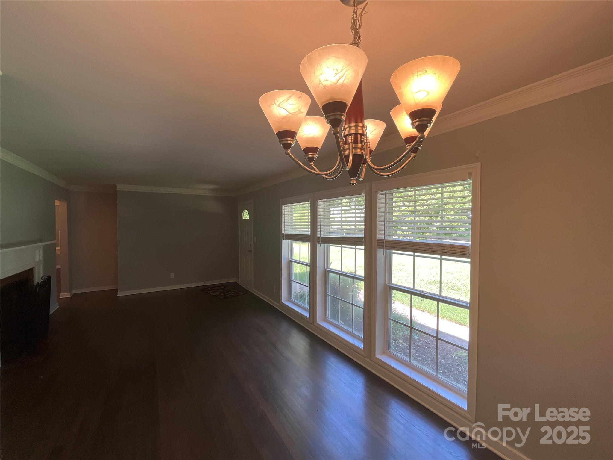 Property image 5 of 4641 General Pershing Drive in Selwyn Park, Charlotte, NC 28209