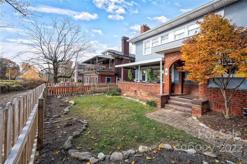 Property image 4 at 8 Furman Court, Asheville, NC 28801
