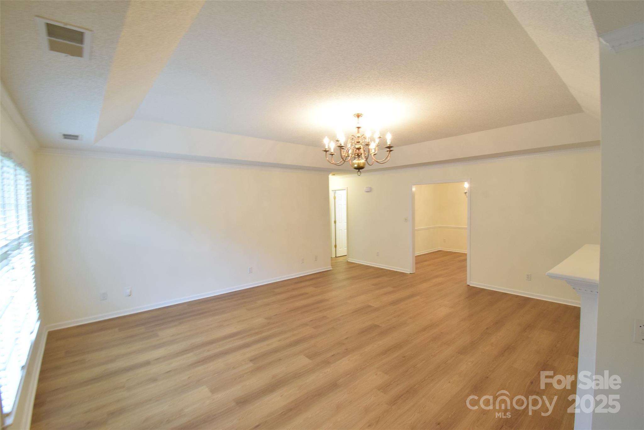 Property image 5 of 542 Queen Brogan Court in Windsor Woods, Gastonia, NC 28054