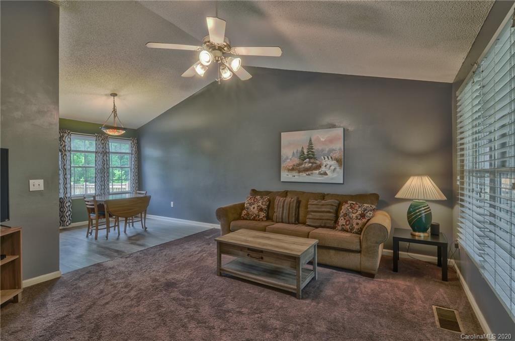 Property image 4 of 1480 Ridgewood Drive in Hidden Valley, Concord, NC 28027