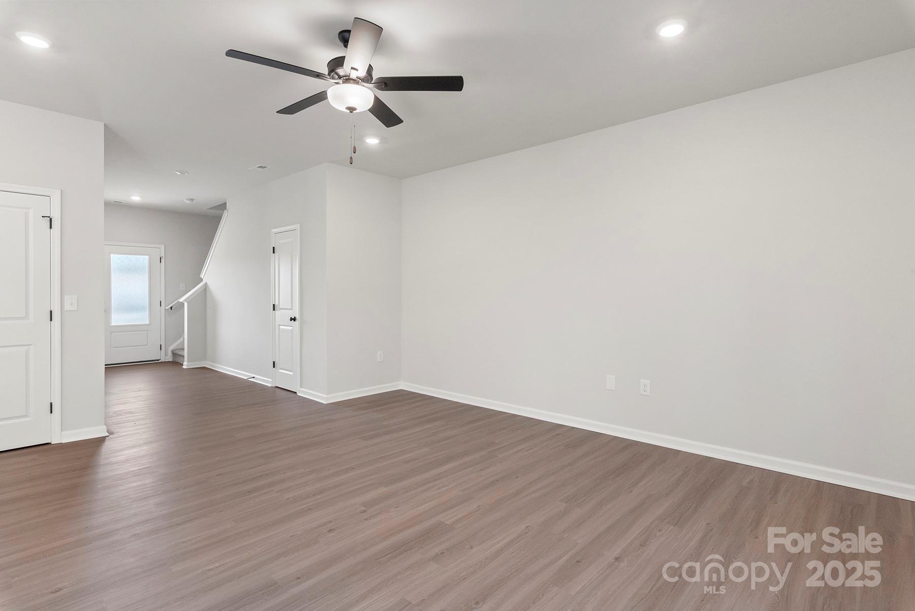 Property image 2 of 3430 Saddlebred Drive in Stagecoach Station, Gastonia, NC 28052