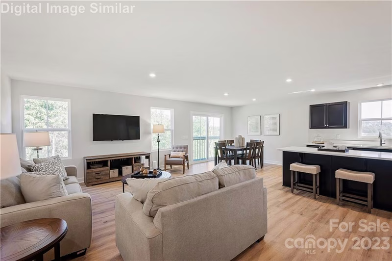 Property image 2 at 2107 Goldwood Drive, Charlotte, NC 28215