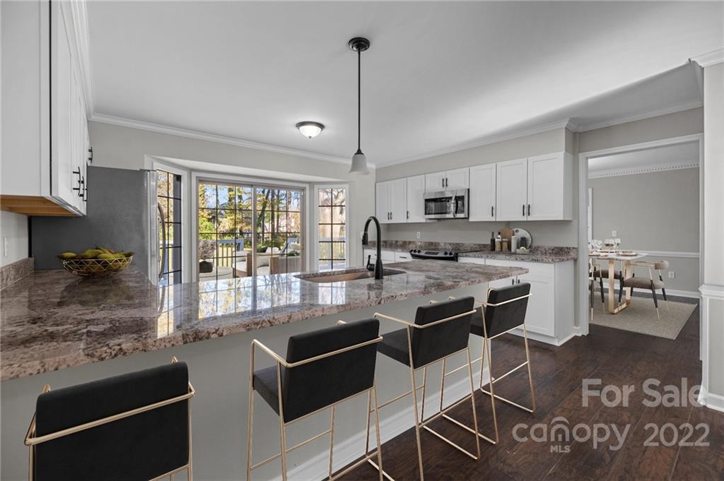 Property image 2 of 600 Camelot Drive in Country Club Hills, Salisbury, NC 28144