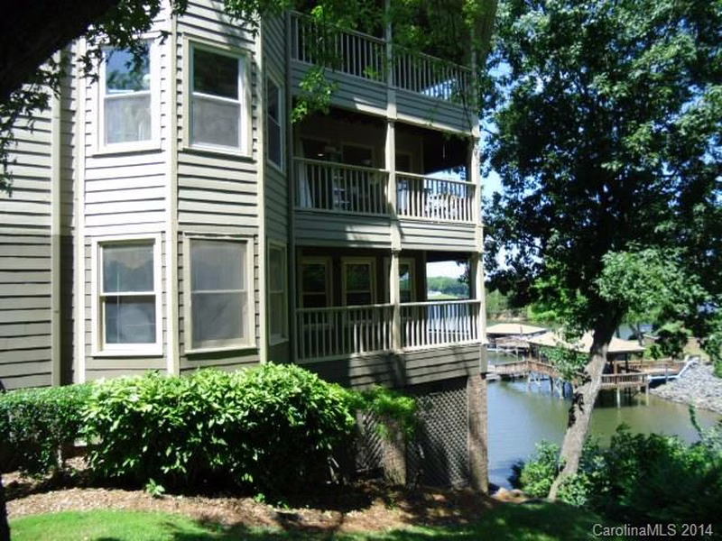 13822 Queens Harbor Road