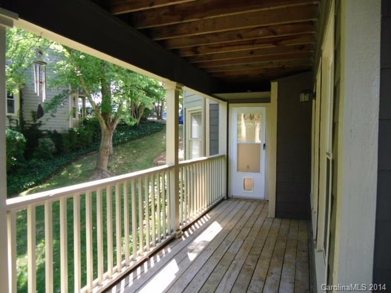 Property image 5 at 13822 Queens Harbor Road, Charlotte, NC 28278